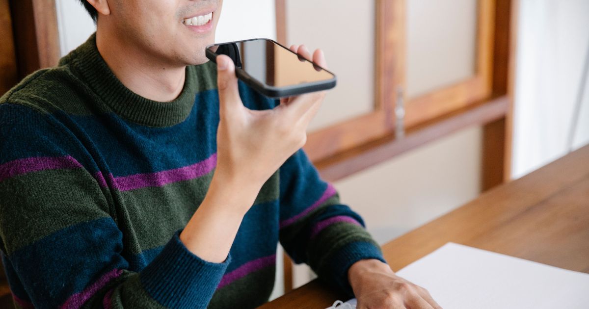 Trò chơi ghép hình ẩn trong công việc đồng hành viết sách
